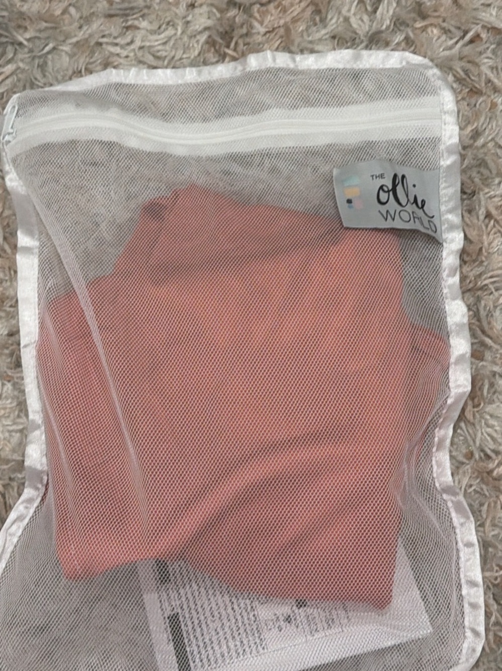 The Ollie World Kids Mesh Laundry Bag in Coral Pink